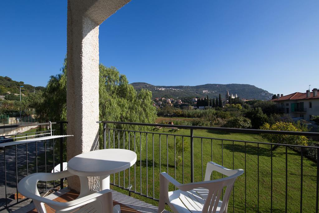 Hotel Riviera Pietra Ligure Δωμάτιο φωτογραφία