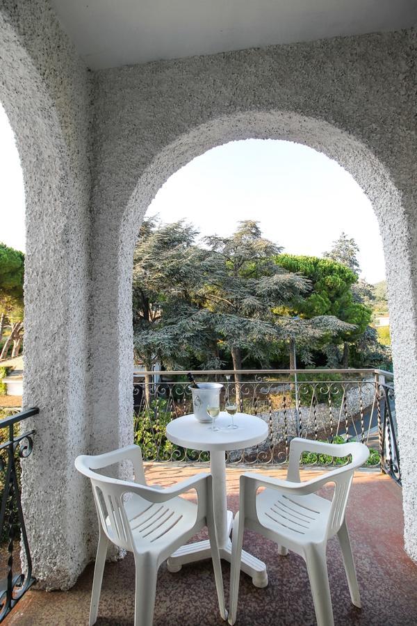 Hotel Riviera Pietra Ligure Εξωτερικό φωτογραφία