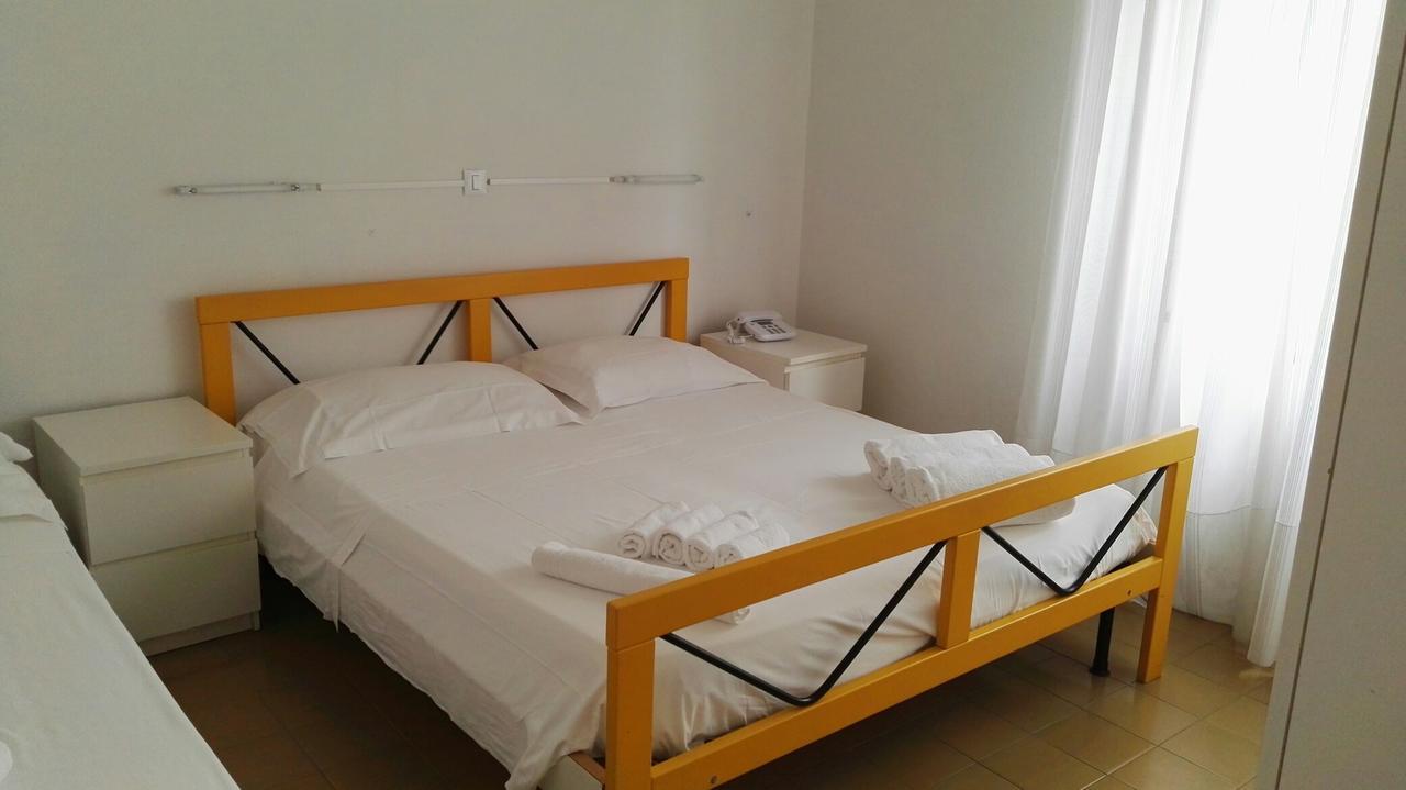 Hotel Riviera Pietra Ligure Εξωτερικό φωτογραφία