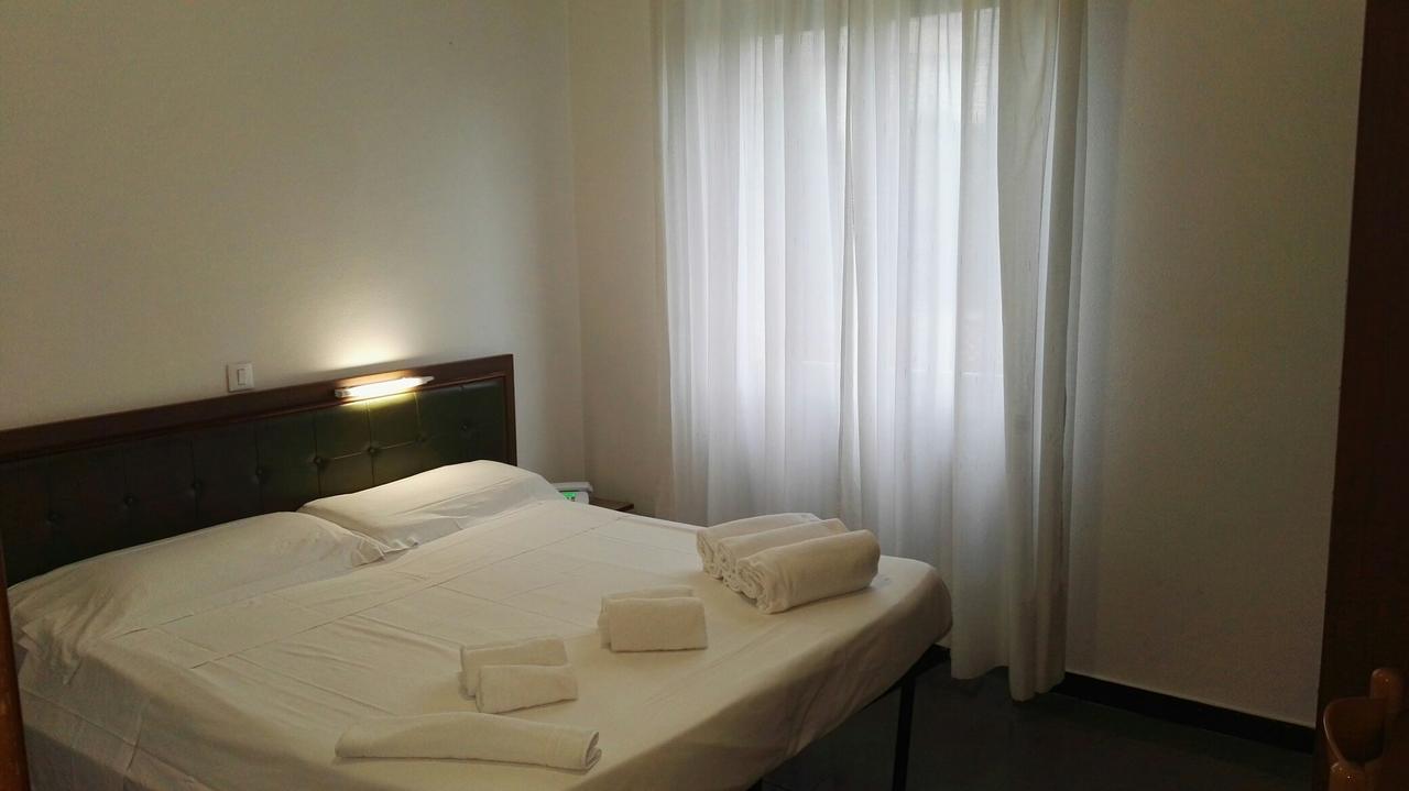 Hotel Riviera Pietra Ligure Εξωτερικό φωτογραφία