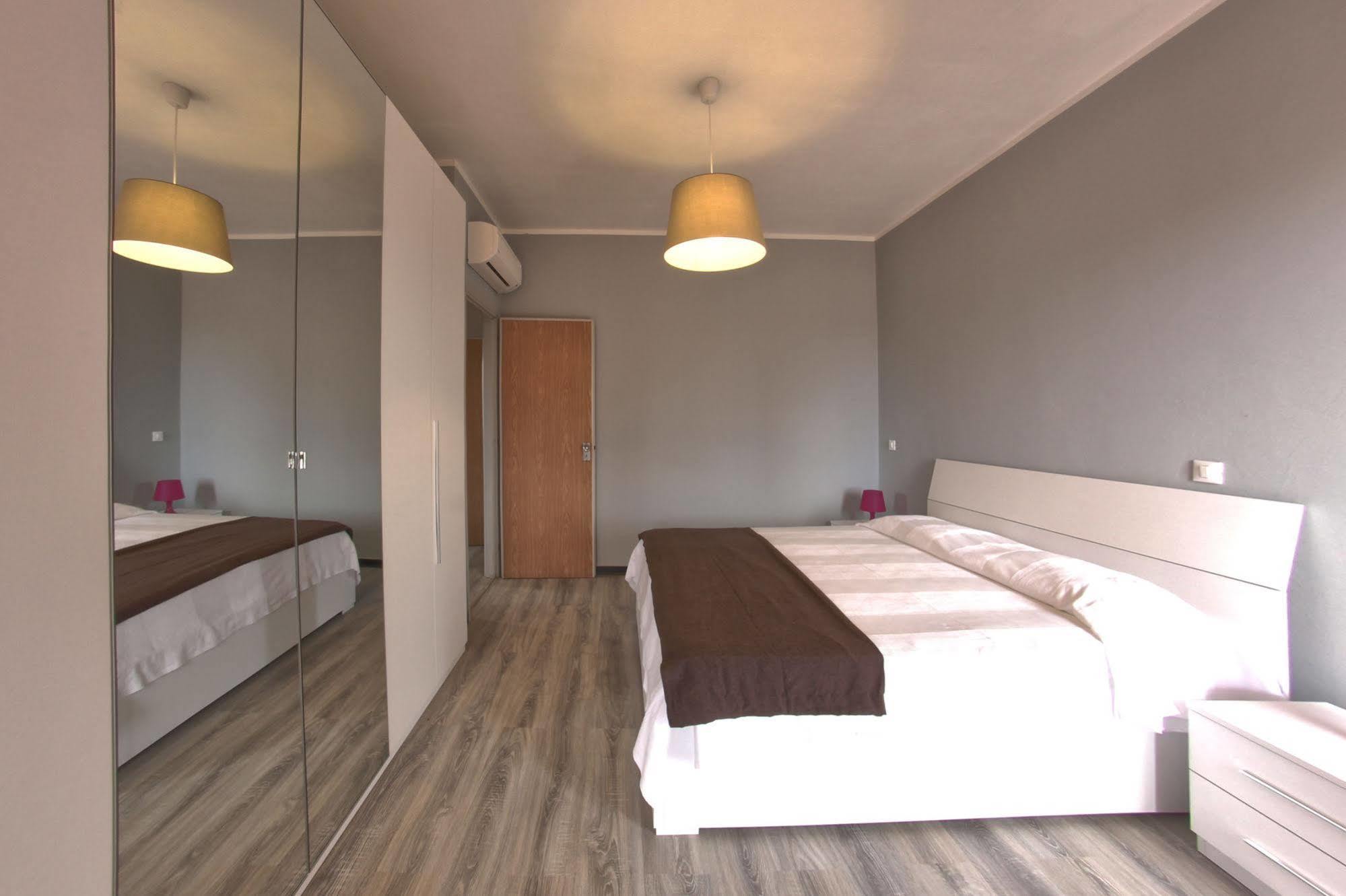 Hotel Riviera Pietra Ligure Εξωτερικό φωτογραφία